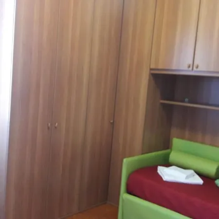 Near Station Santa Lucia Two Bedroom Apartment *