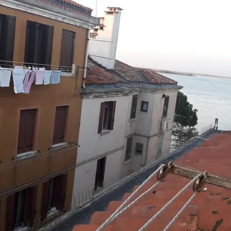 Near Station Santa Lucia Two Bedroom Daire