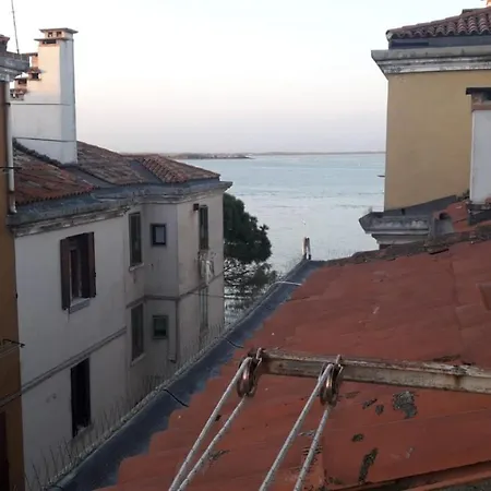 Near Station Santa Lucia Two Bedroom Daire